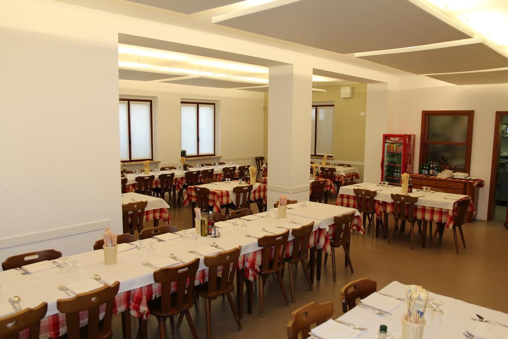 Albergo Al Sole Castelnuovo del Garda Exterior photo